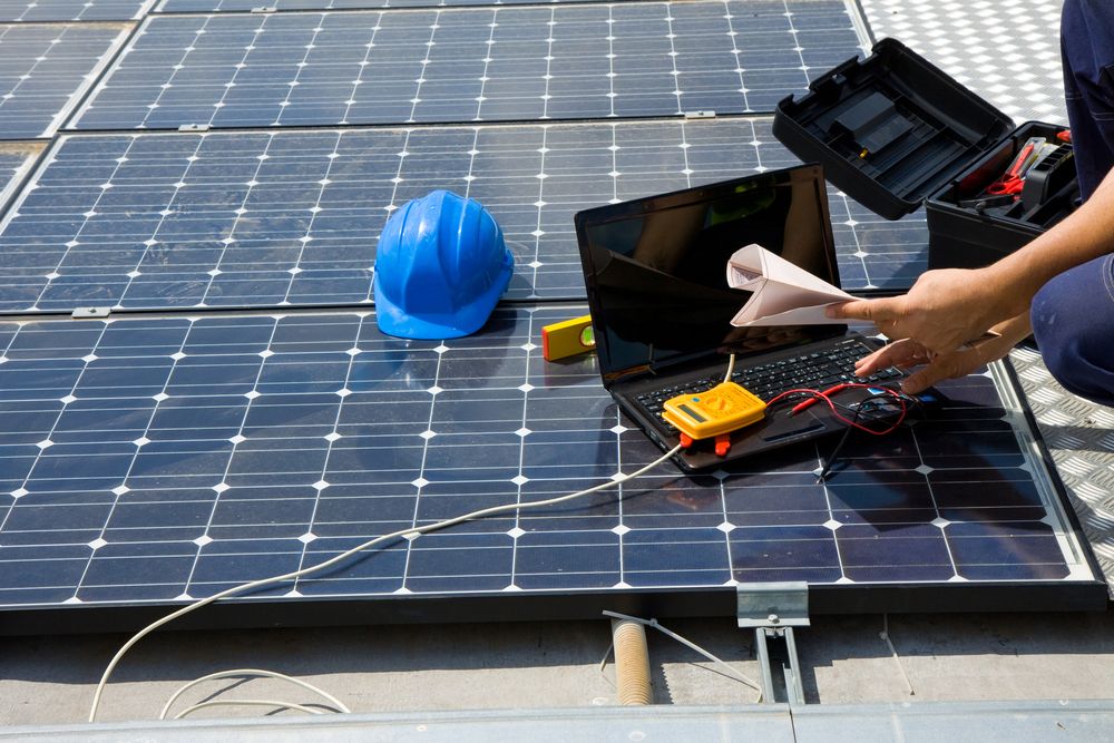 5-trucos-para-el-mantenimiento-de-los-paneles-solares-de-tu-casa